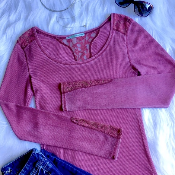 Maurices Pink Thermal Top with Lace Accents Size Medium - Picture 1 of 5